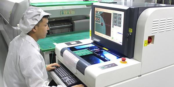 梧集电子SMT加工过程机器设备如何保证品质